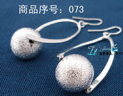 精致點(diǎn)綴 無(wú)耳洞耳夾、耳釘與美妝美發(fā)輔助工具全指南