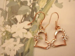 春日煥新 潮流集結(jié) | 檸檬館四月限時(shí)促銷 耳環(huán)最低3元起，服飾與美發(fā)飾品同步熱銷